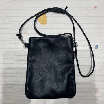 MR. OLIVE 발수 가죽 타이니 사코슈