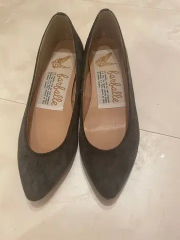 boshbelle 다크 그레이 플랫슈즈 37