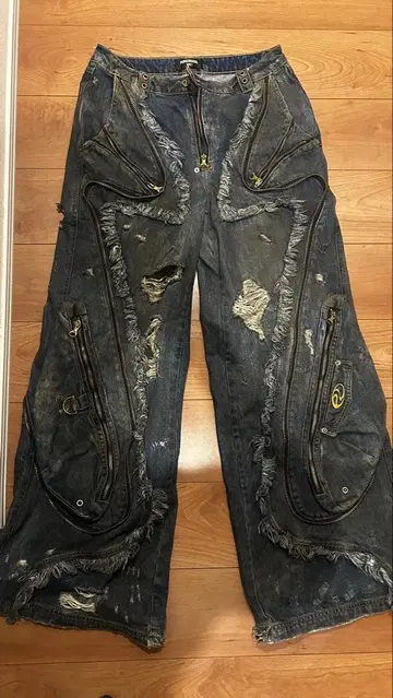 Personsoul Alien Dirty Denim Jeans L 사이즈