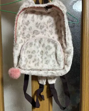귀 달린 레오파드 무늬 복슬복슬 핑크 백팩 퍼 참 y2k 헤이세이