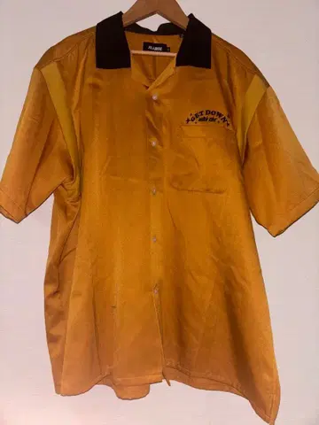 X-LARGE LOST DOWN 버튼업 셔츠 골드 XL