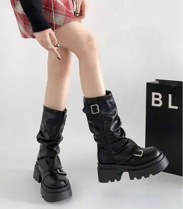 미사용 sibra 커버 미들 부츠 통굽 24.0cm