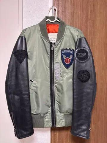 AVIREX 아비렉스 MA-1 플라이트 자켓 소매 가죽 천연 가죽