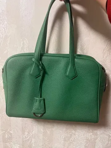 [ 정가 26만 ] COCOCELUX GOLD 핸드백