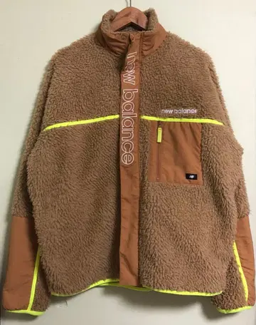 new balance 플리스 자켓 M 사이즈 베이지