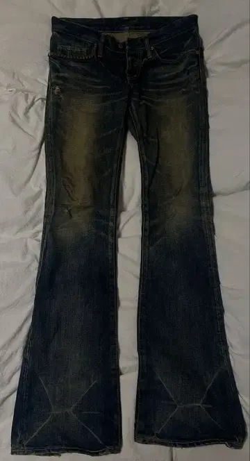 HYSTERIC GLAMOUR Damaged Studs Denim