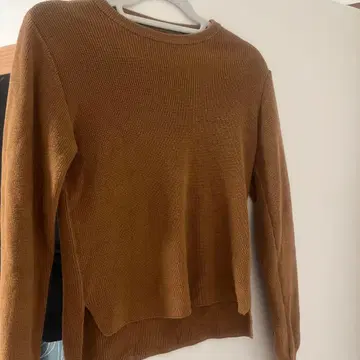 UNITED TOKYO 브라운 긴팔 니트 1