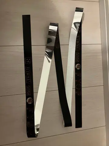 B'z LIVE-GYM 2025 11월 30일 후쿠오카 공연 은색 테이프