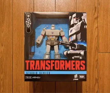 [ 미개봉 새상품 ] 트랜스포머 스튜디오 시리즈 12 메가트론