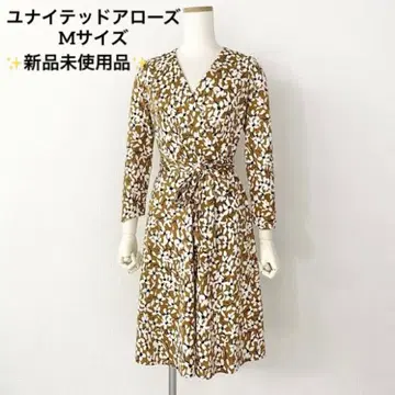 미사용 새상품 꽃무늬 원피스 유나이티드 애로우즈