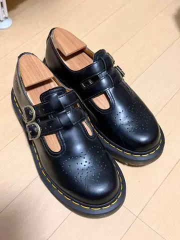 닥터마틴 멜리 제인 UK5