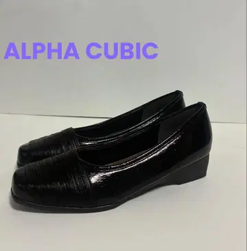새상품 ALPHA CUBIC 일본제 스퀘어 펌프스 24.5cm