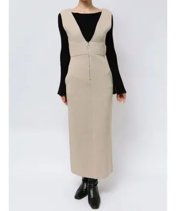 러그나문 I라인 프론트 ZIP 오버롤 스커트