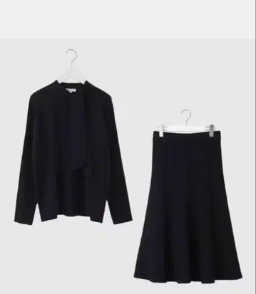 PLST 보타이 니트 스커트 셋업 S사이즈