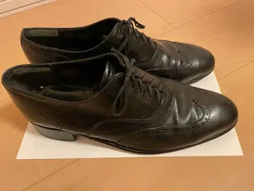 블랙 가죽 윙팁 드레스 신발