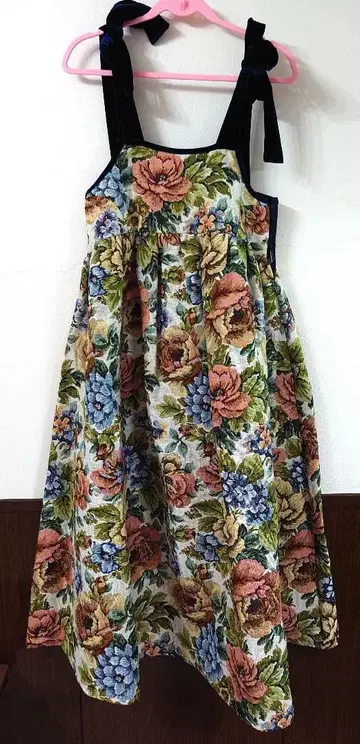 [ POPPY ] 고블랑 리본 드레스