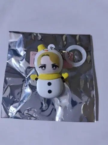 M!LK 눈사람 표시 참 요시다 진토