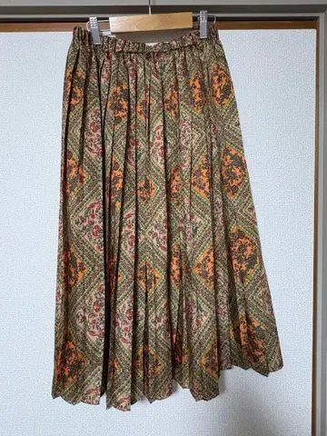 플리츠 스커트 그린 계열 오렌지 계열