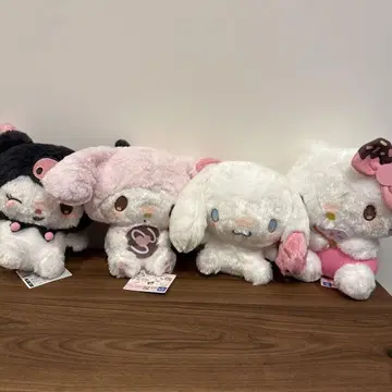 mikko x 산리오 BIG 봉제 인형