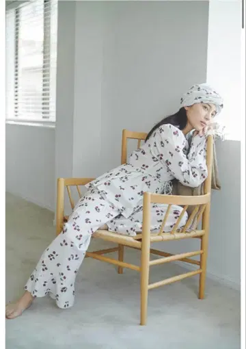 [스나이델 홈] 화이트 체리 긴팔 룸웨어