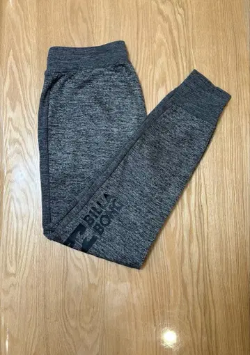 빌라봉 맨투맨 팬츠 L 사이즈