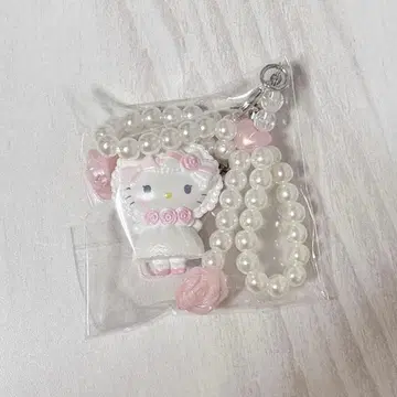 산리오 시크릿 스트랩 화이트 프릴 헬로키티