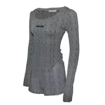 THEREDTHREAD S cable knit ensemble