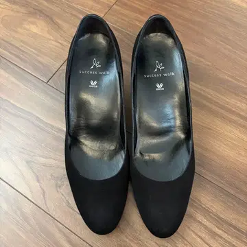 success walk 블랙 스웨이드 하이힐 약 7cm