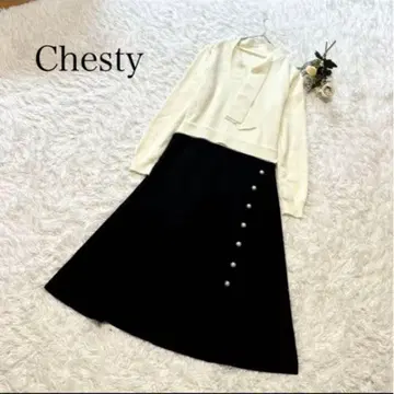 Chesty 체스티 리본 포함 니트 원피스 펄 블랙 화이트