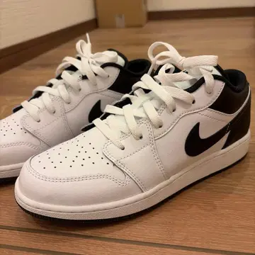 조던 팬더 화이트 블랙 선착순!