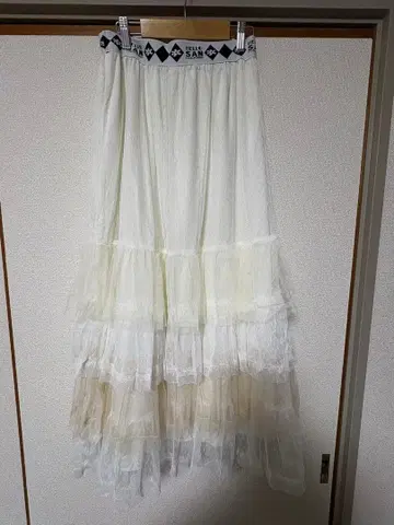 HELLO. SAN FRNCISCO 스커트