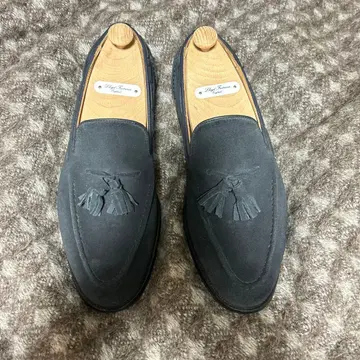Tricker's 태슬 로퍼 블랙