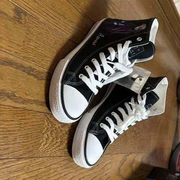 애니메이션 캐릭터 프린트 하이컷 스니커즈