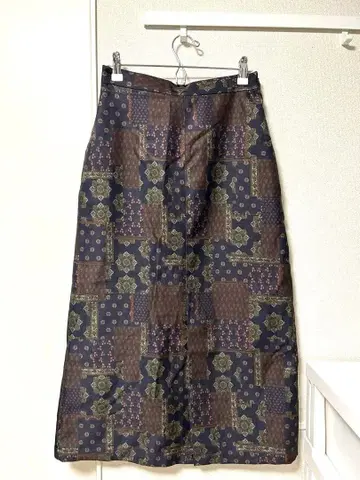 패턴 롱 스커트