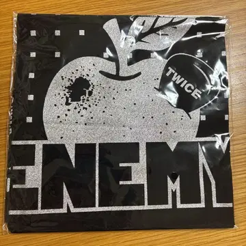 새상품 TWICE 반다나 ENEMY