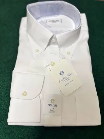 새상품 HITOYOSHI 히토요시 화이트 셔츠 41/86 이지케어