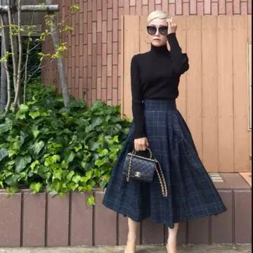 미사용 JENNE 타탄 체크 턱 플레어 스커트 XL 사이즈