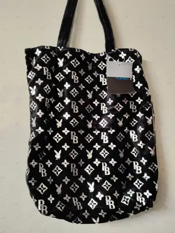 택 포함 새상품! PLAYBOY 블랙 컬러 토트백