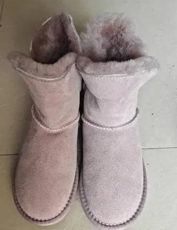 핑크 어그 부츠 퍼 포함