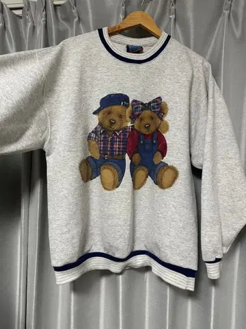 구제 의류 90년대 빈티지 90's USA 베어 프린트 맨투맨