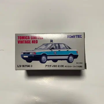 토미카 리미티드 빈티지 네오 아우디 80 2.0E 폴리스카