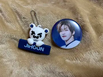 tws 지훈 베어 키링 캔뱃지 세트