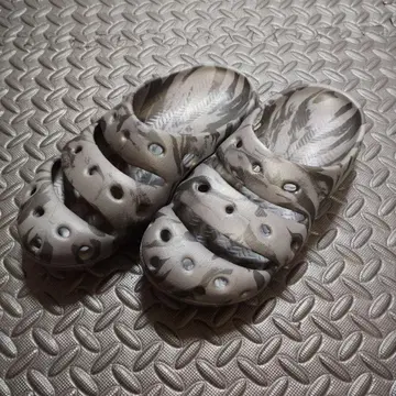 KEEN 아웃도어 샌들 카모플라쥬 그레이 27cm