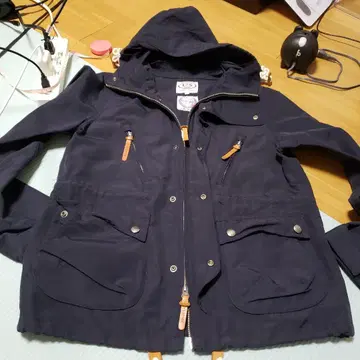 프릭스스토어 PARKA 후드 부착 네이비 M 사이즈