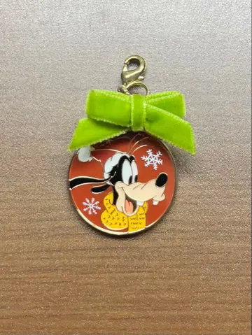 디즈니 크리스마스 2025 참 구피