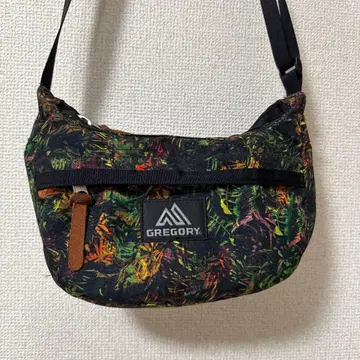 그레고리 티니 새첼 트로피컬 포레스트