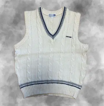 00s 빈티지 아이보리 케이블 짜임 니트 베스트 가슴 마크