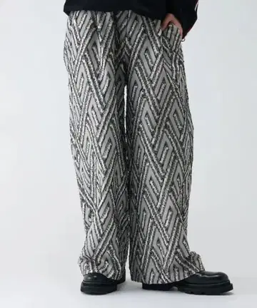 Lui's 지오메트릭 컷 자카드 팬츠 사이즈 S