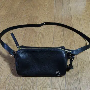 [ Pelle Borsa ] 펠레보르사 가죽 숄더백