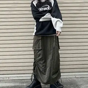 MURUA 샤이니 카고 맥시 스커트